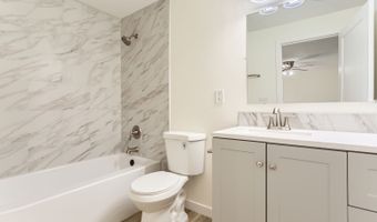 680 SW WILLOW CREEK Dr, Beaverton, OR 97003