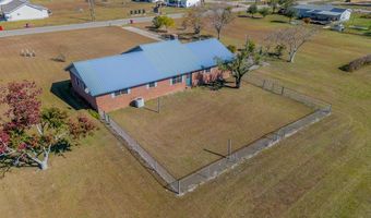 198 MEADOW Rd, Alma, GA 31510