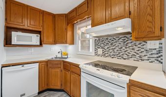 6729 WILLIAMS Dr, Alexandria, VA 22307
