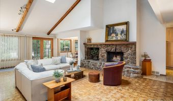 4936 Clubhouse Cir, Boulder, CO 80301