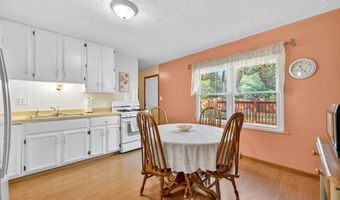 248 Old Trail Dr, Bargersville, IN 46106