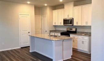 900 Portina Dr, Anna, TX 75409