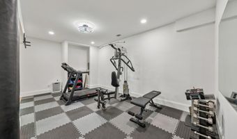 11900 Harris Rd, Alpharetta, GA 30076