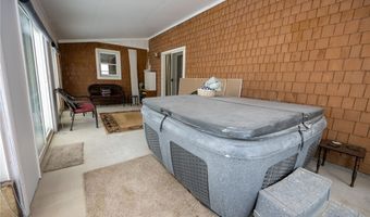 170 Rosewood Ave, Angola, NY 14006