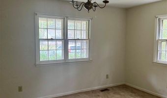 131 Arthur Smith St, Bennettsville, SC 29512