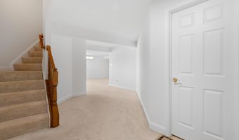10604 MAPLECREST Ln, Potomac, MD 20854