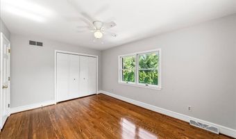 83 CARAVEL Dr, Bear, DE 19701