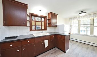 236 N Harvest St, Amherst, NY 14221
