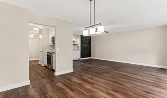 6101 EDSALL Rd 312, Alexandria, VA 22304
