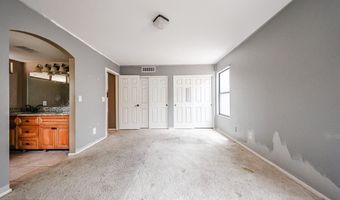 2364 W COMSTOCK Dr, Chandler, AZ 85224