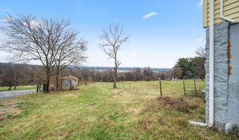 6004 CLEVELANDTOWN Rd, Boonsboro, MD 21713