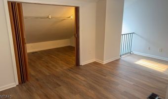 1 Snowbird Ct, Alloway, NJ 07462