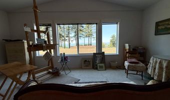 1215 RANSOM Ave, Brookings, OR 97415