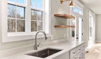 1353 YORKTOWN Rd, Annapolis, MD 21409
