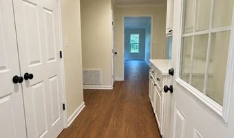4271 Mt Olivet Rd, Batesville, MS 38606