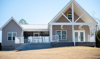 765 Max Deen Dr, Baxley, GA 31513