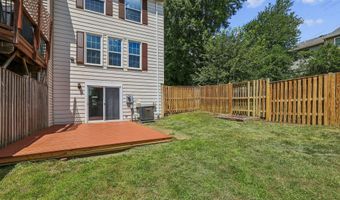 7403 HOUNDSBURY Ct, Alexandria, VA 22315