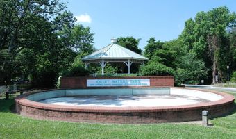 30 HEARTHSTONE Ct E, Annapolis, MD 21403