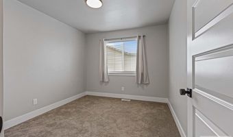 2997 Sunburst Dr, Ammon, ID 83406