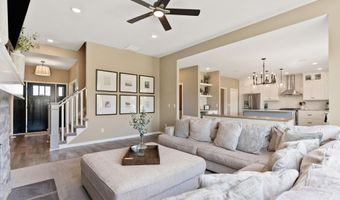 2016 Fairway Dr, Auburn, IN 46706