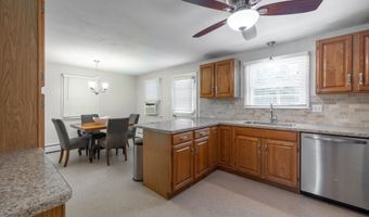 38 Evelyn Rd, Bristol, CT 06010