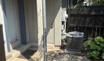 47 S 16th St, Airville, PA 15203