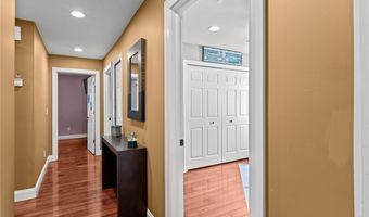 10121 Crows Nest Cv, Aurora, OH 44202