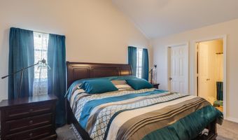 2082 Juniper Dr, Biloxi, MS 39532