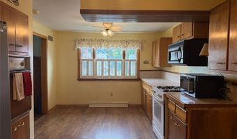 1810 Parkway Blvd, Alliance, OH 44601