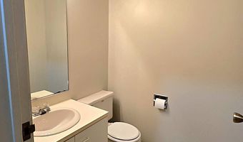 722 N HAWTHORNE Dr, Appleton, WI 54915