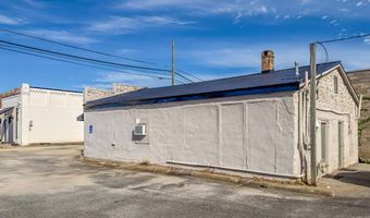 Clay E 114 Clay Street, Bainbridge, GA 39819