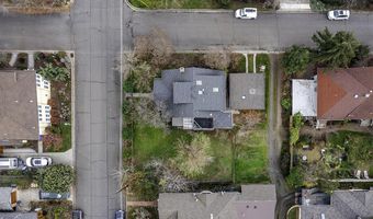 126 Nursery St, Ashland, OR 97520