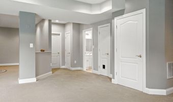 24198 HEATHER FIELD Ct, Aldie, VA 20105