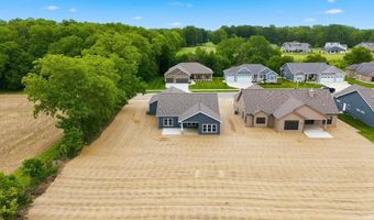 2025 Approach Dr, Auburn, IN 46706