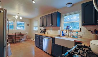 324 E Hillcrest, Alma, MI 48801
