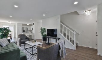 8330 Bruntsfield Rd, Columbus, OH 43235