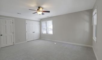 1012 New Dover Rd, Apex, NC 27502