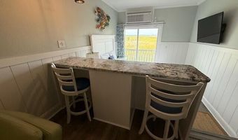 602 W Ft Macon Rd 132, Atlantic Beach, NC 28512