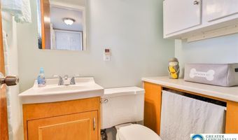 2487 S 6th St, Allentown, PA 18103