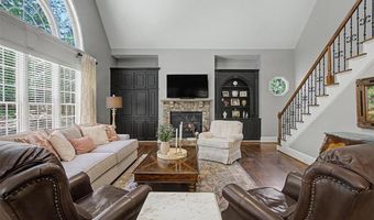 31 Rocky Brook Ct, Acworth, GA 30101
