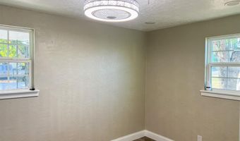 301 S Rose St, Archer City, TX 76351
