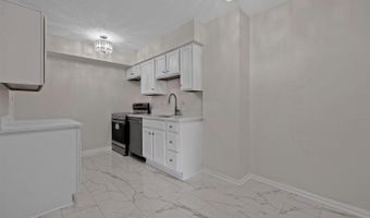 7401 WESTLAKE Ter 1210, Bethesda, MD 20817