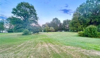 2905 Penny Ln, Austintown, OH 44515