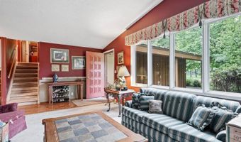 2720 Parkway Ct, Wisconsin Rapids, WI 54494