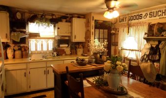 4 Brackett Hill Rd, Alfred, ME 04002