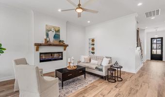 722 Julesburg Ln, Benton, LA 71006