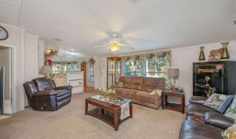 1656 Garrett Mill Rd, Baker, FL 32531