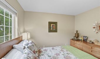 3851 Lincoln Ellsworth Ct #43B, Anchorage, AK 99517