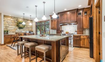 505 N Pasque Flower Trl, Brandon, SD 57005