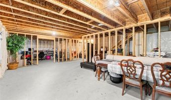 97 Brookstone Ct, Acworth, GA 30101